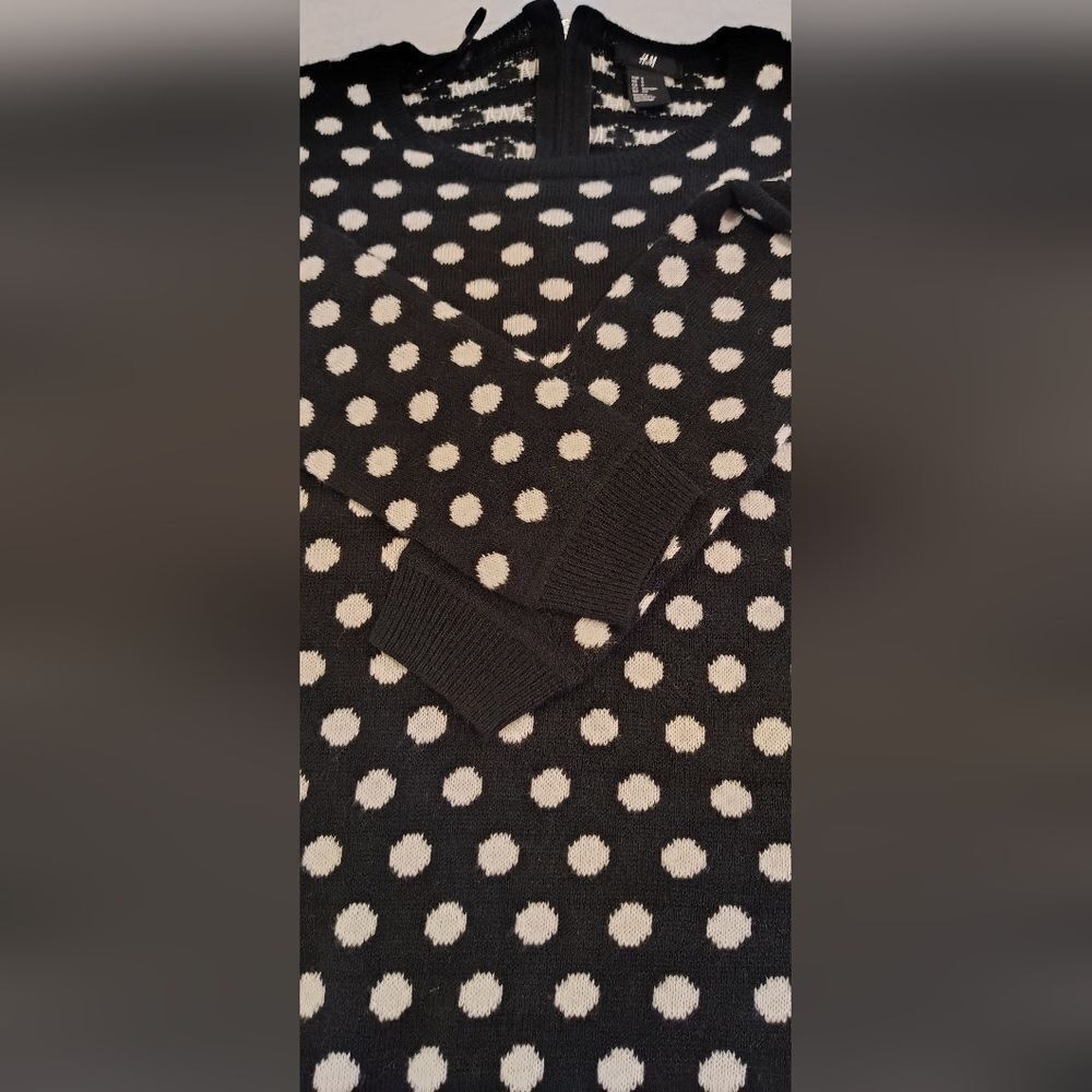 H&M Black & White Polka Dot Sweater Sz Small - Picture 11 of 14